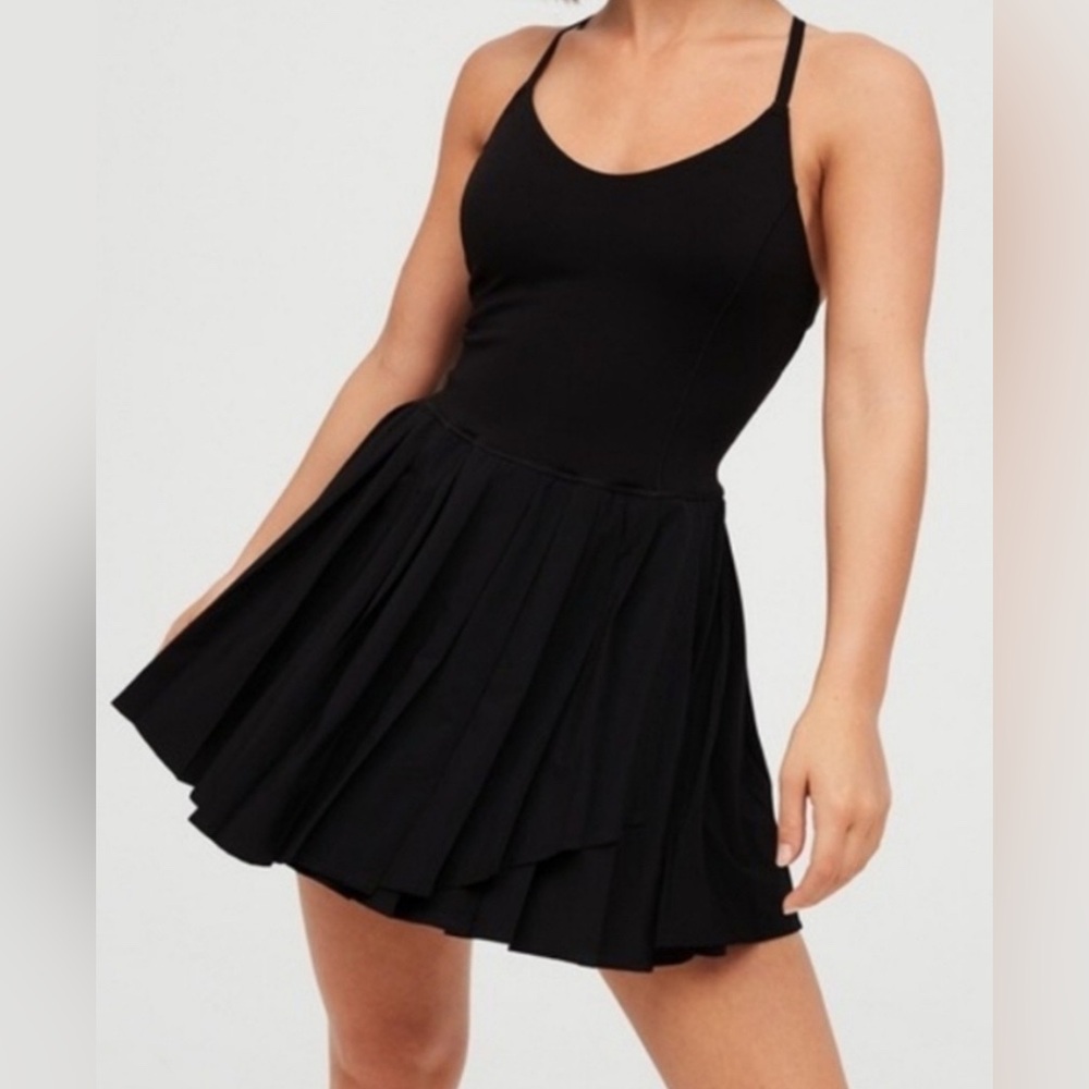 AE AERIE Black Pleated Athletic Dress